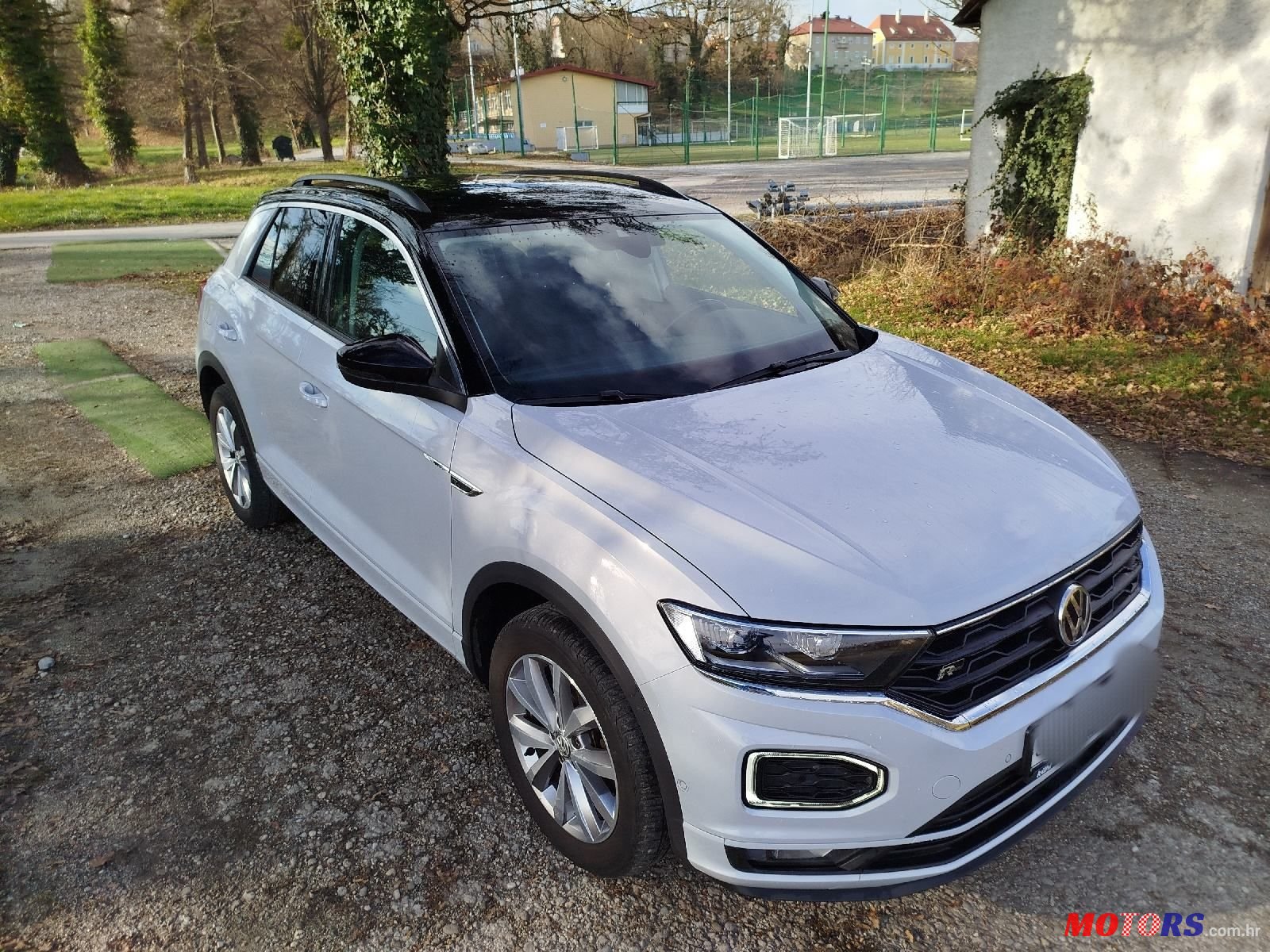 2019' Volkswagen T-Roc 1,6 Tdi photo #1