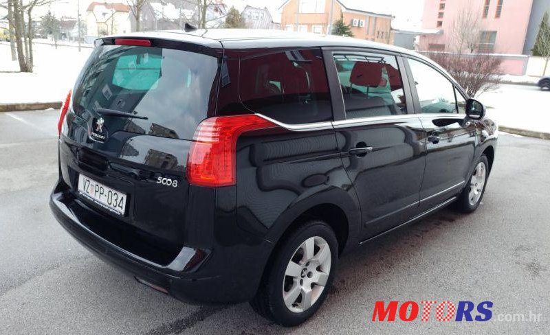 2015' Peugeot 5008 1,6 photo #1