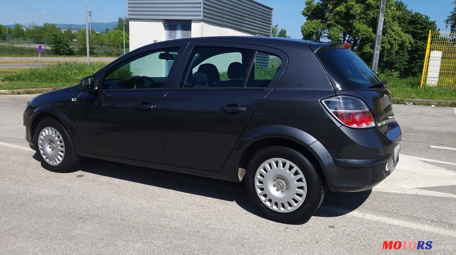 2010' Opel Astra 1,4 photo #3