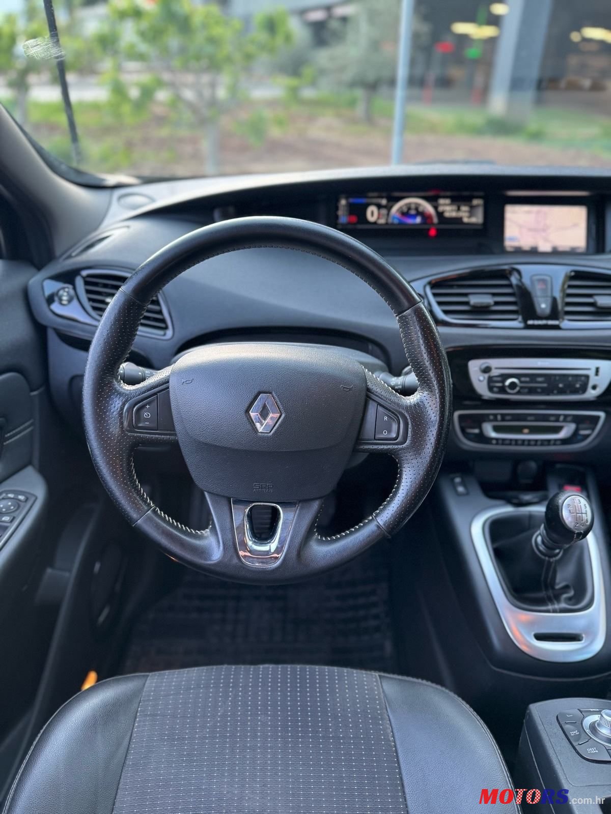 2013' Renault Grand Scenic Dci 130 photo #4