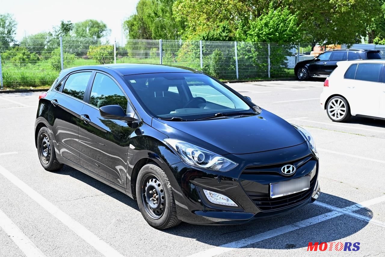 2012' Hyundai i30 1,4 photo #2