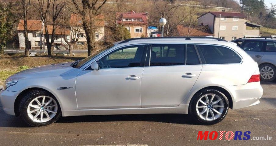 2008' BMW Serija 5 Touring 520D photo #1