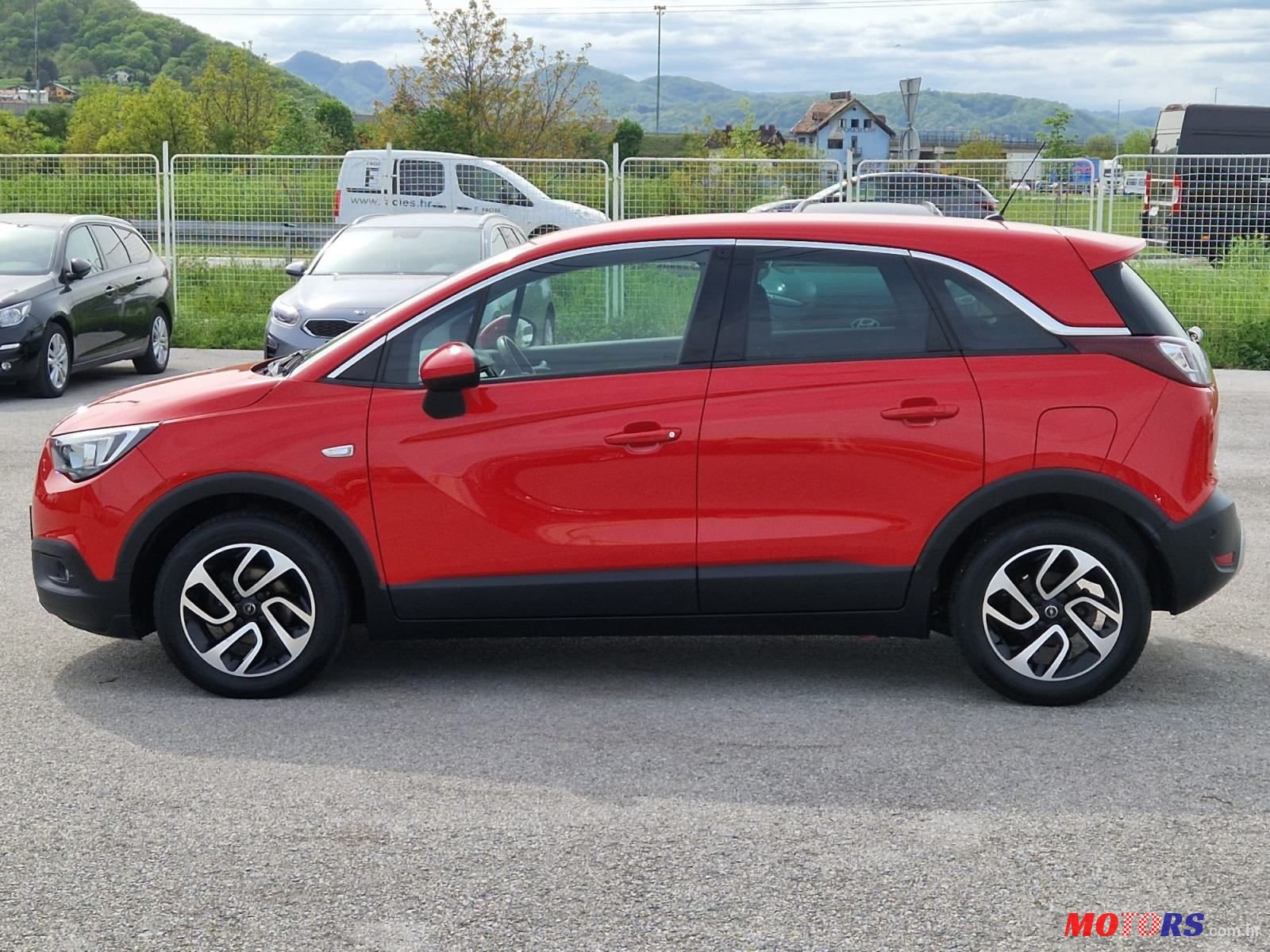 2018' Opel Crossland 1,2 photo #4