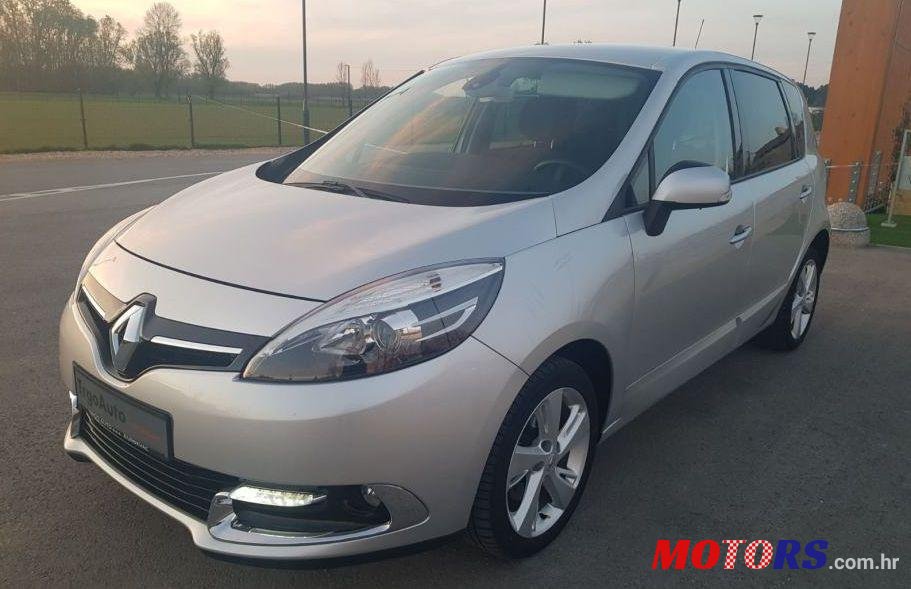 2013' Renault Scenic 1,5 Dci photo #1