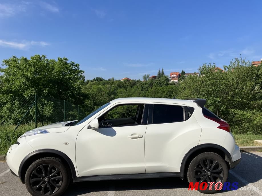 2011' Nissan Juke photo #1