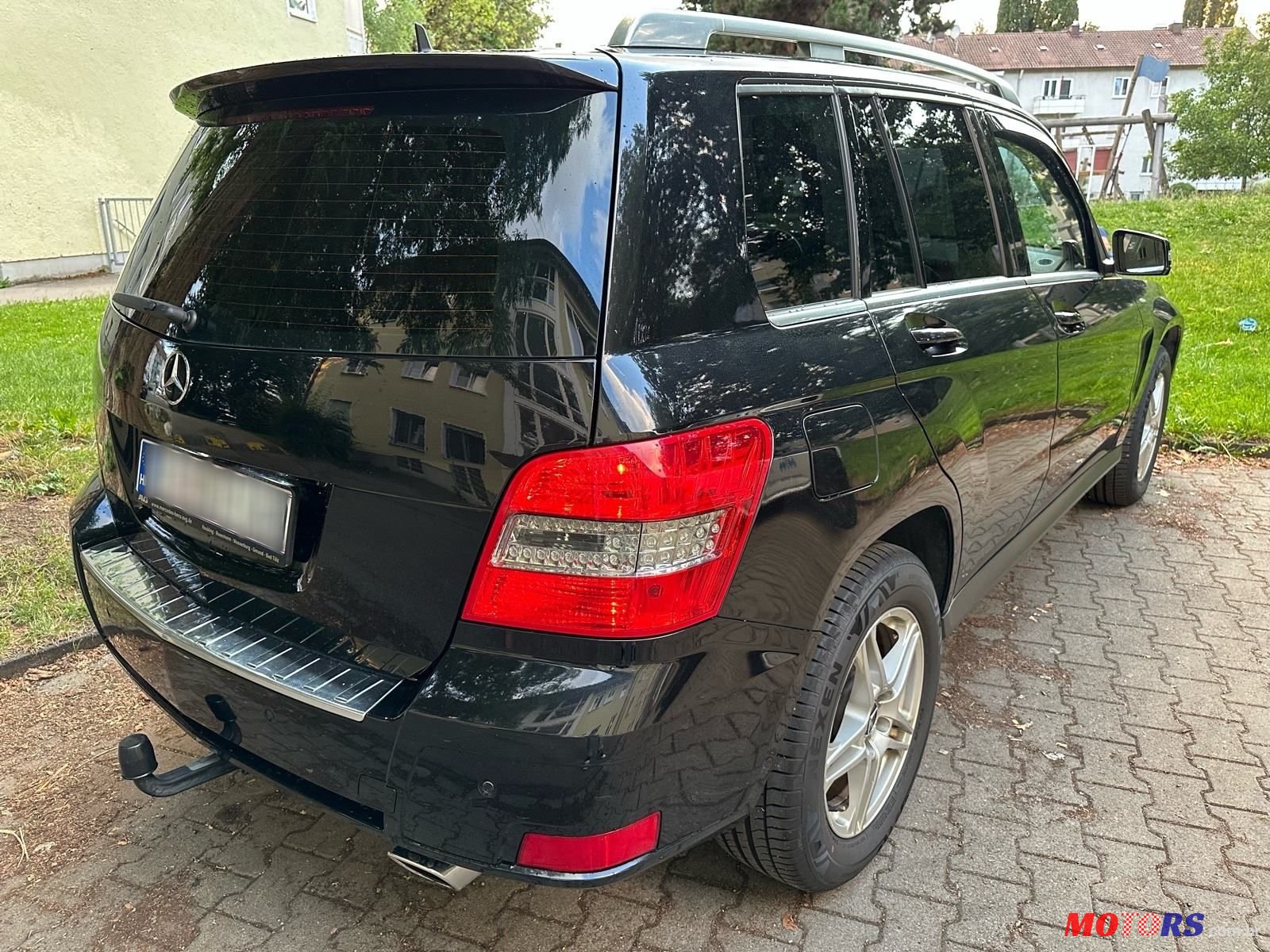 2011' Mercedes-Benz GLK 220 Cdi 4Matic photo #3