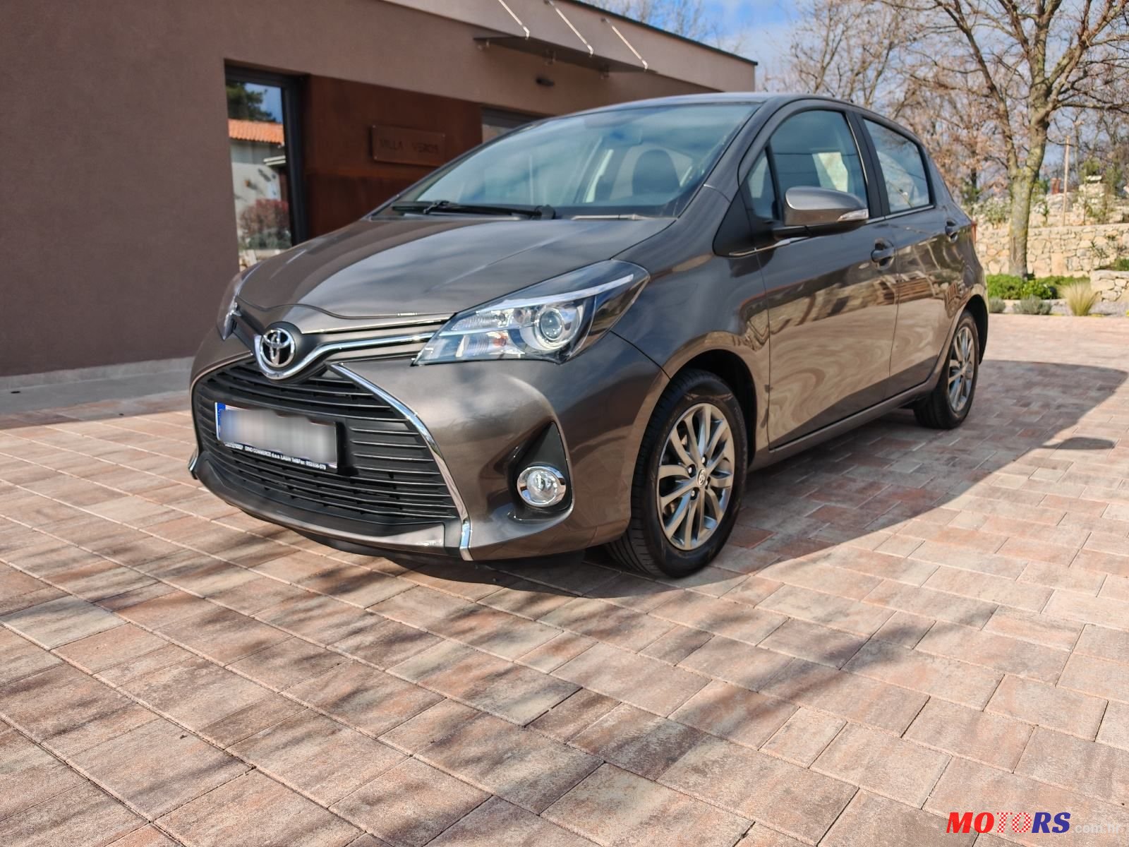 2017' Toyota Yaris 1,0 Vvt-I photo #1