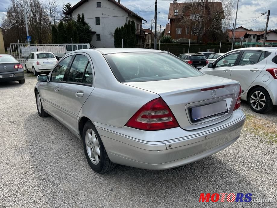 2002' Mercedes-Benz C-Klasa 220 photo #6