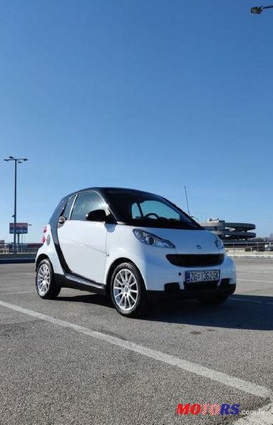 2008' Smart Fortwo Coupe Pure Softip photo #1