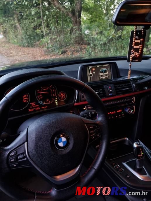 2013' BMW Serija 3 318D photo #3
