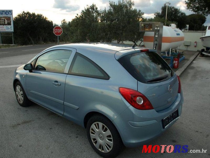 2007' Opel Corsa 1,3 Cdti photo #2