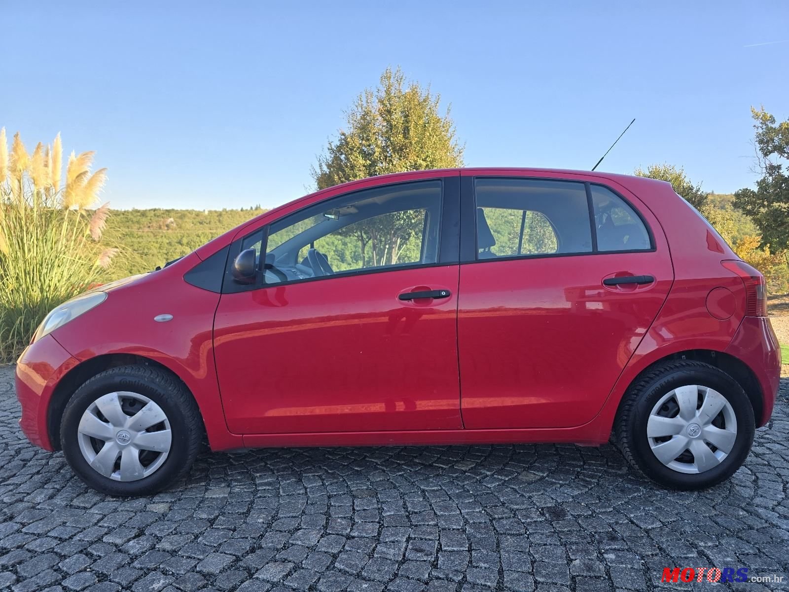 2008' Toyota Yaris 1,0 Vvt-I photo #4