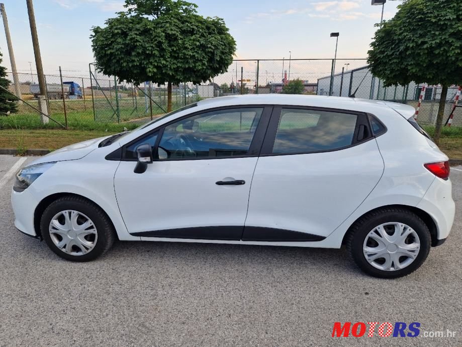 2015' Renault Clio Dci 75 photo #5