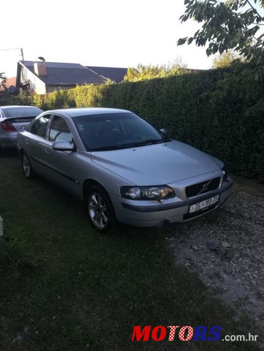 2003' Volvo S60 2,4 T photo #1