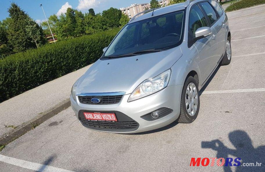 2010' Ford Focus Karavan 1.8  Cdti photo #2
