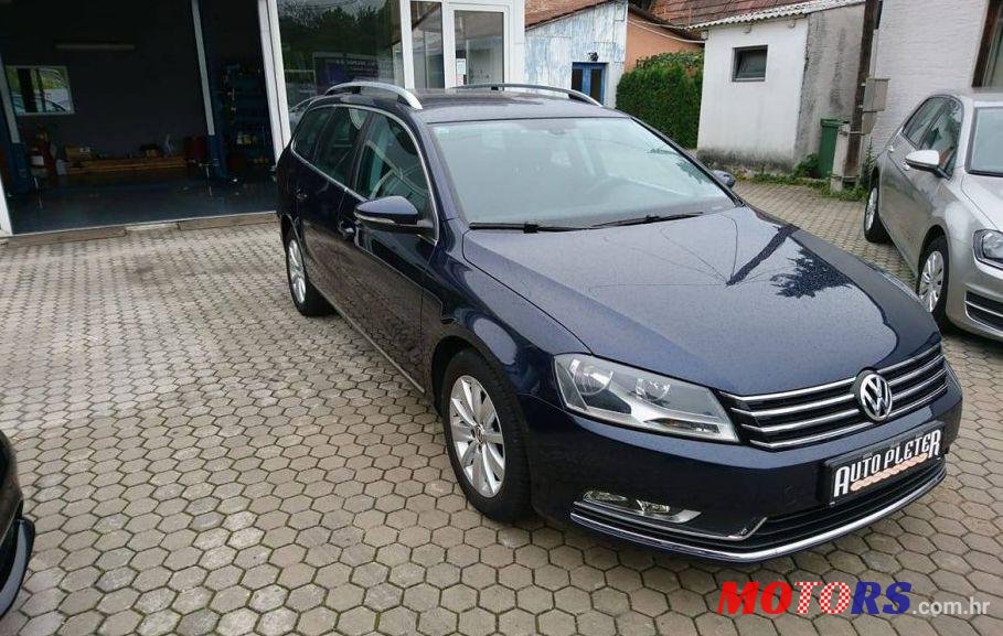 2012' Volkswagen Passat Variant 1,6 Tdi Bmt photo #1