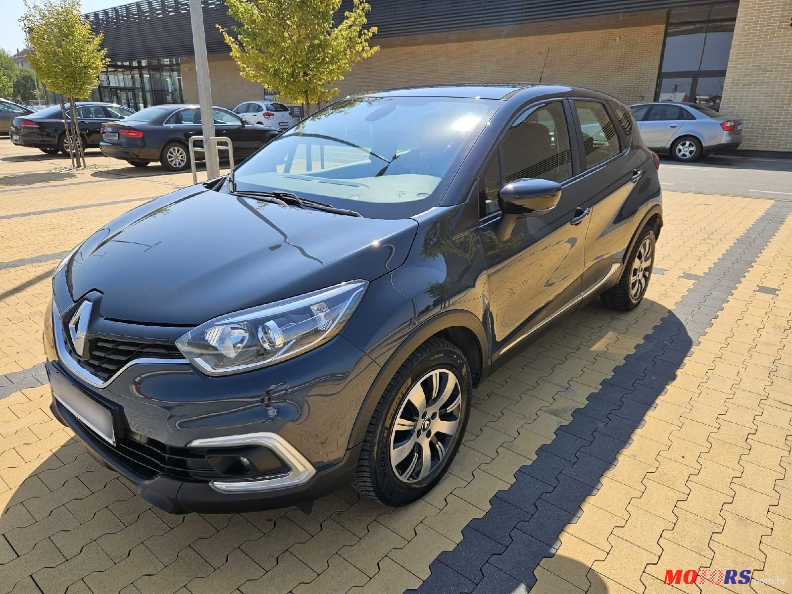 2018' Renault Captur Tce photo #2