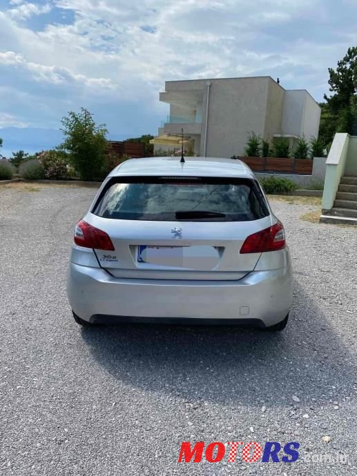 2014' Peugeot 308 photo #2