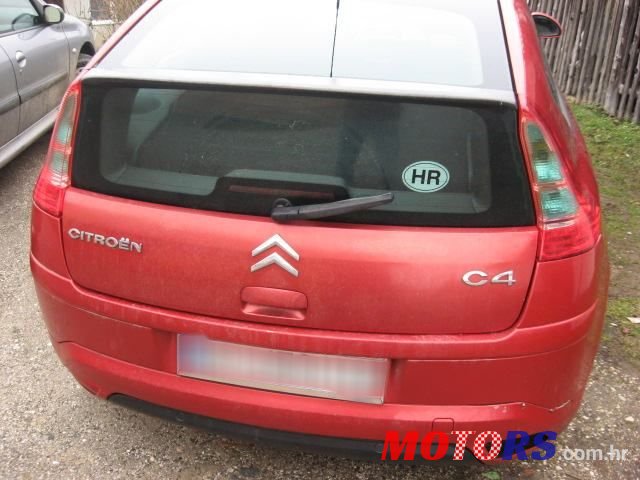 2007' Citroen C4 1,4 I 16V photo #3