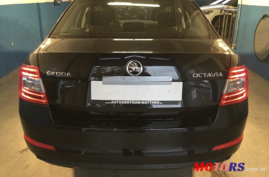 2015' Skoda Octavia photo #5