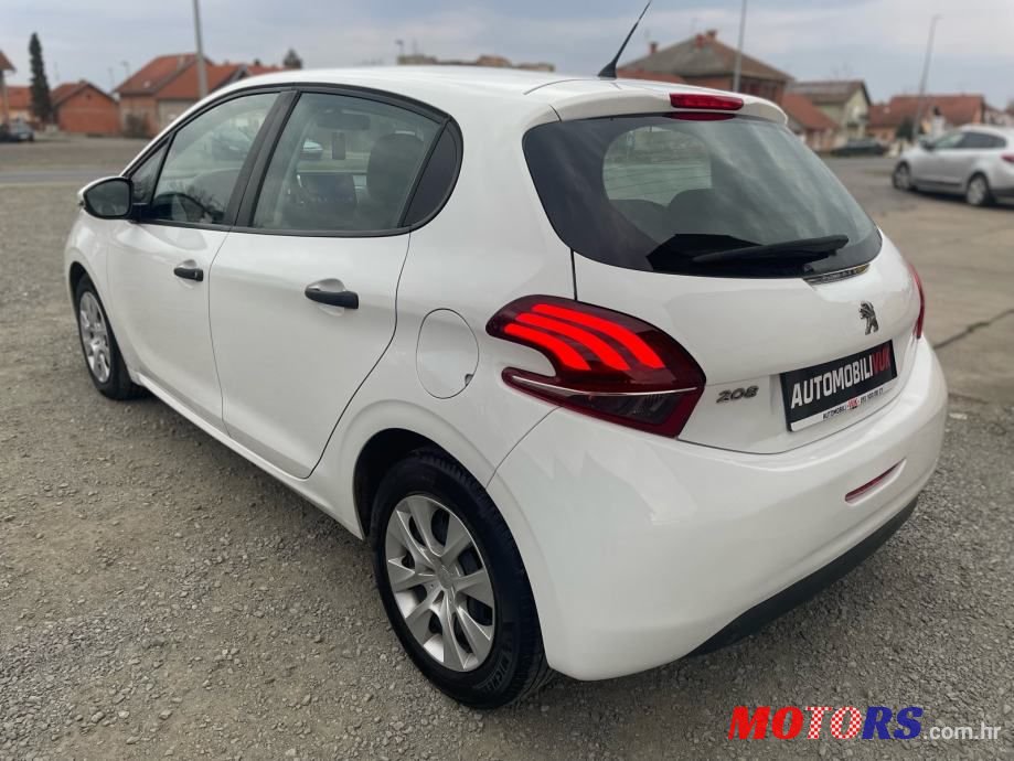 2019' Peugeot 208 photo #4