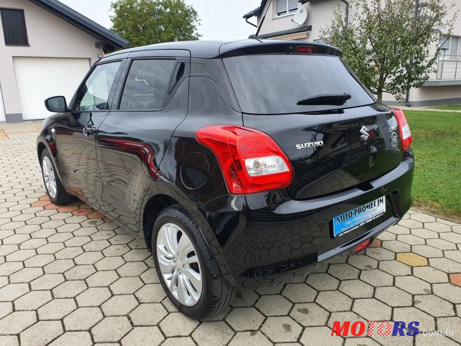 2018' Suzuki Swift photo #5