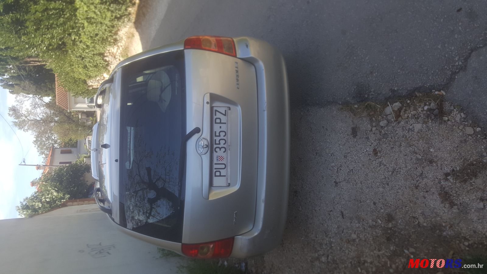 2004' Toyota Corolla photo #5