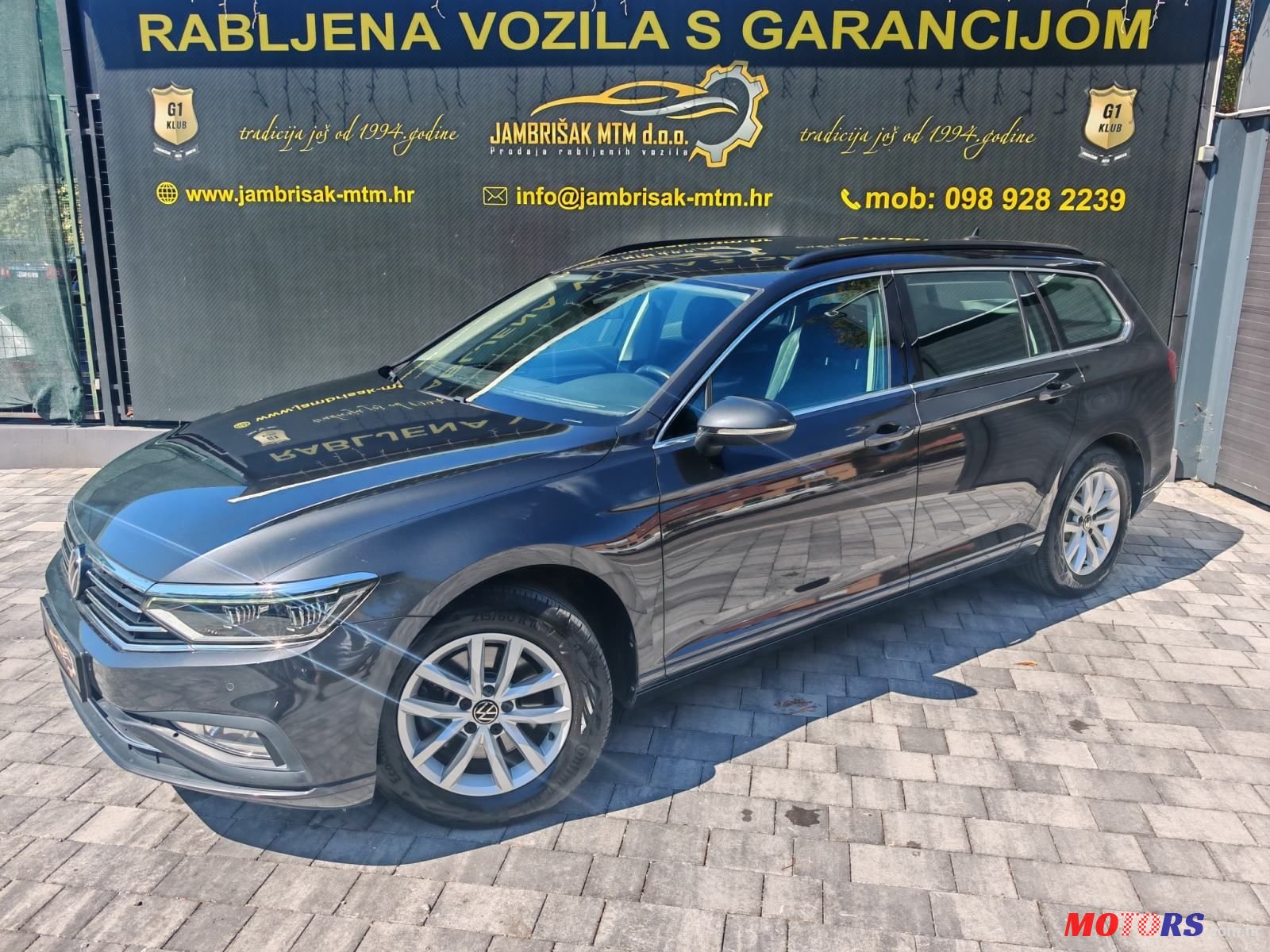 2021' Volkswagen Passat Variant photo #2
