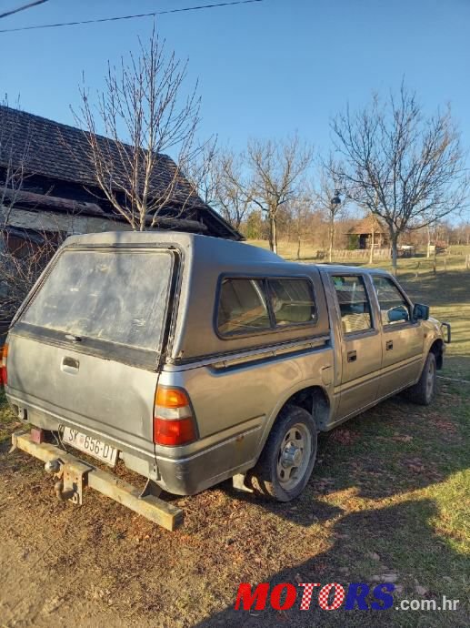 1999' Opel Campo 3,1 Tdi photo #4