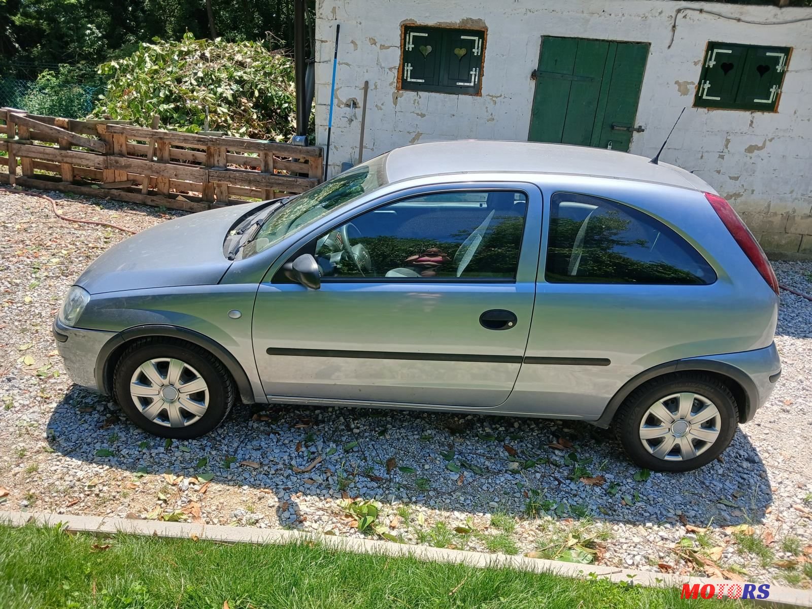 2005' Opel Corsa 1,2 16V photo #2