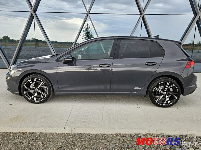 2021' Volkswagen Golf 8 2,0 Tdi photo #6