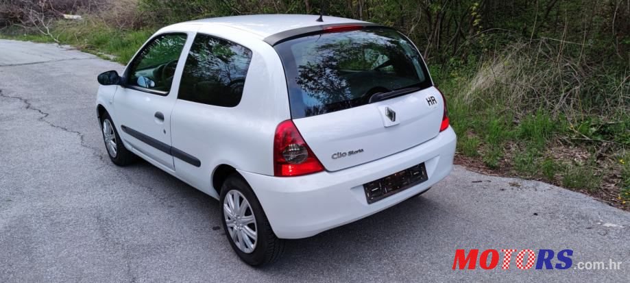 2008' Renault Clio 1,5 Dci photo #2