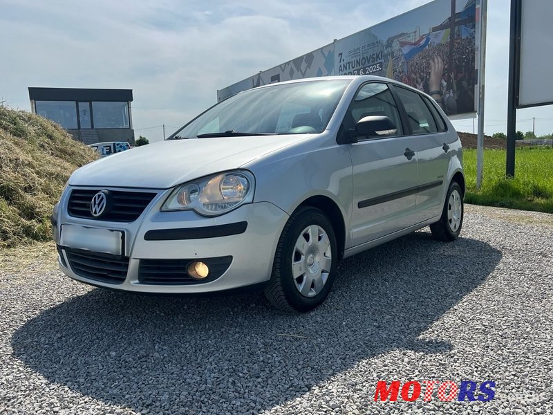 2009' Volkswagen Polo 1.2 photo #2