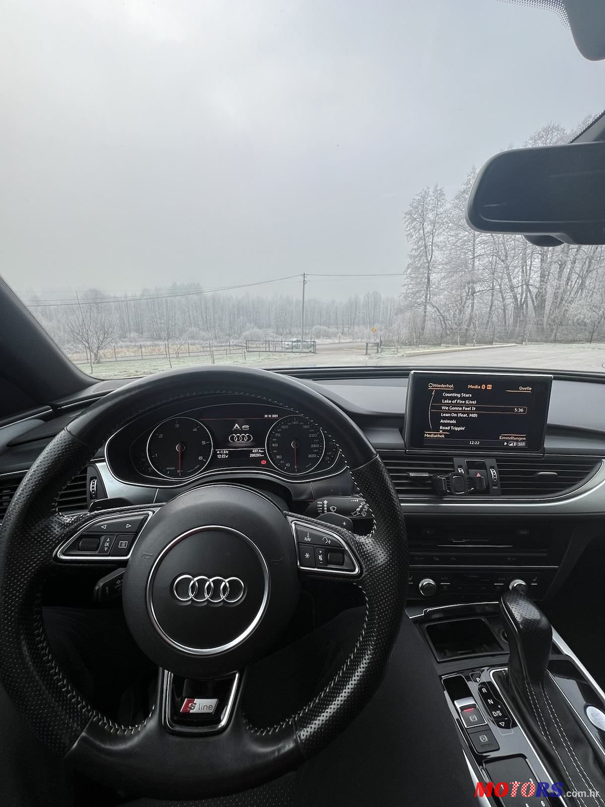 2015' Audi A6 Avant photo #6