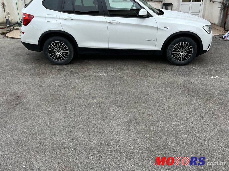 2017' BMW X3 20D photo #4