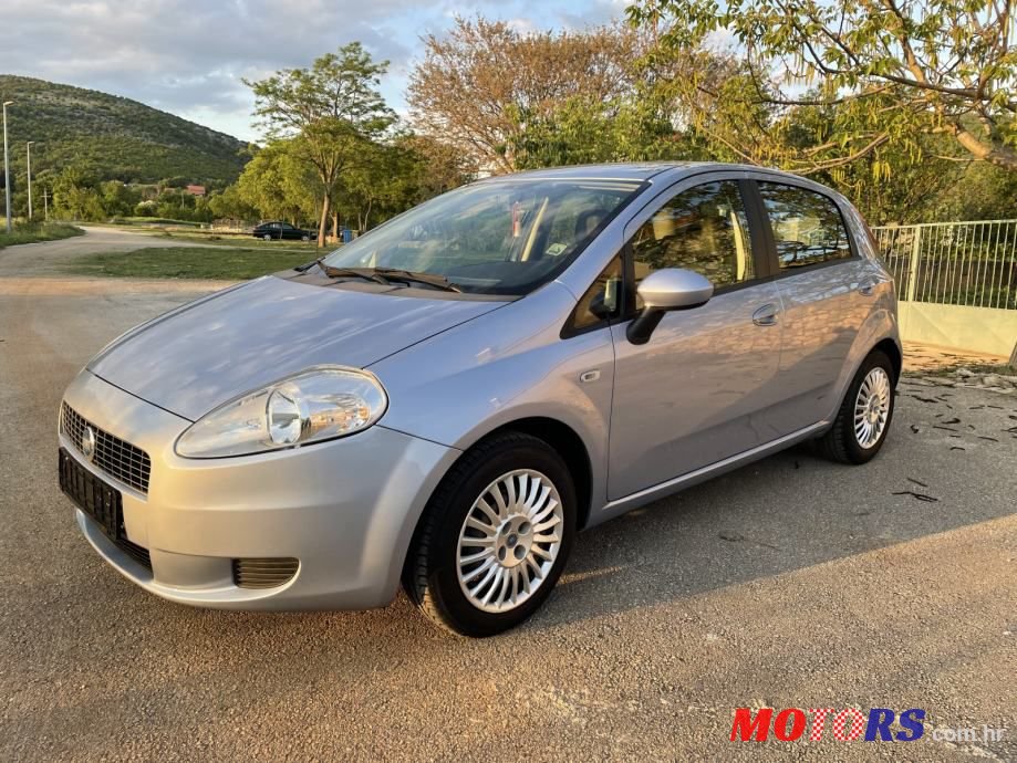 2007' Fiat Grande Punto 1,2 8V photo #1