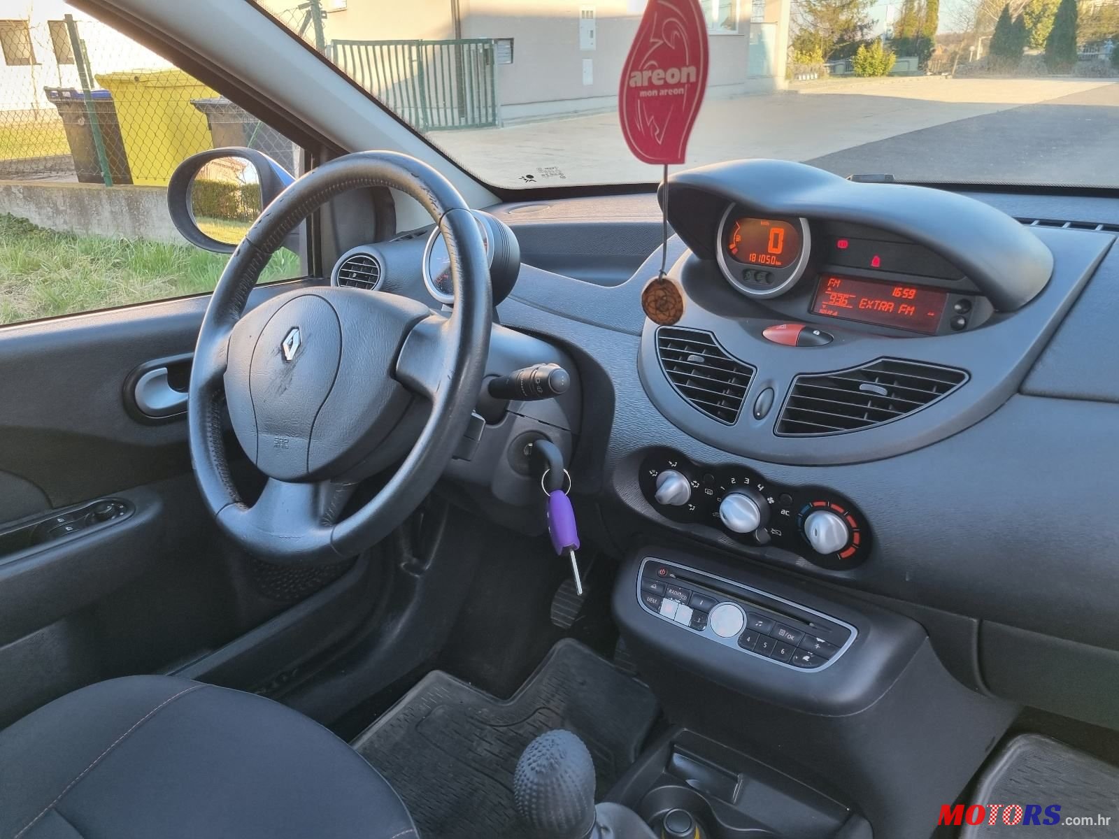 2009' Renault Twingo 1,2 photo #6