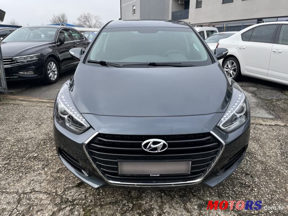 2017' Hyundai i40 1,7 photo #2