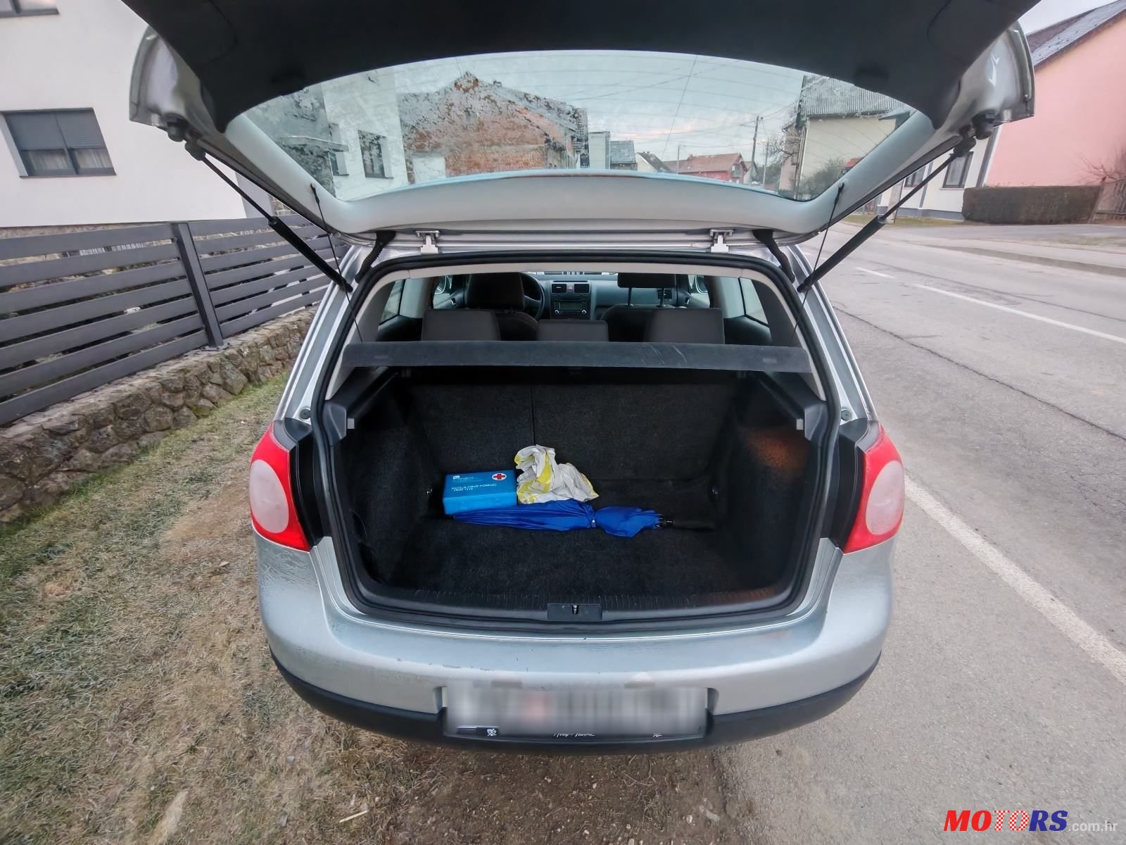 2005' Volkswagen Golf V 1,9 Tdi photo #6