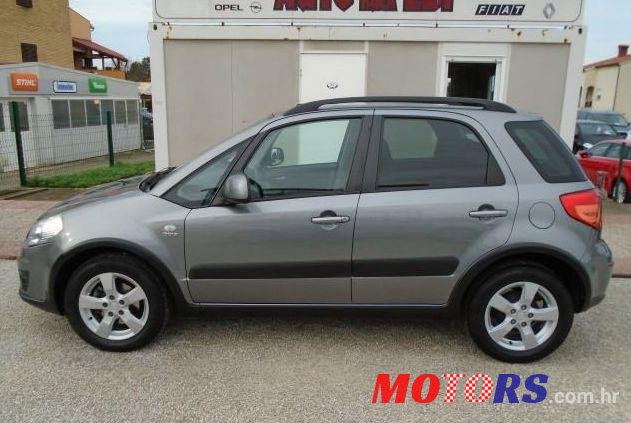 2010' Suzuki SX4 1.6 Ddis photo #1