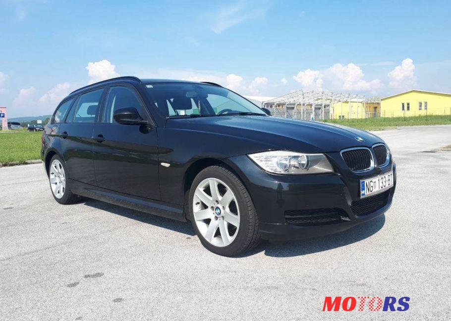 2010' BMW Serija 3 Touring 316D photo #1
