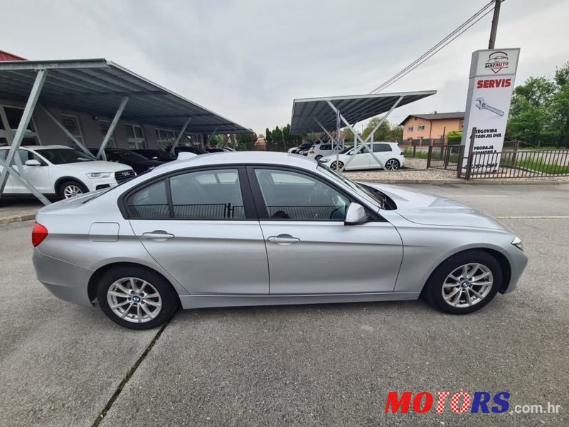 2014' BMW Serija 3 318D photo #4