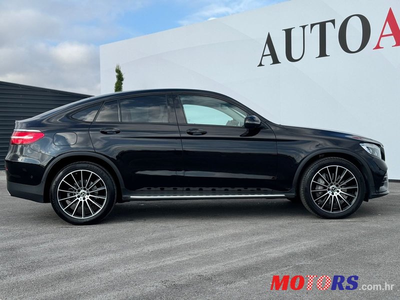 2017' Mercedes-Benz Glc Coupe 220D photo #6