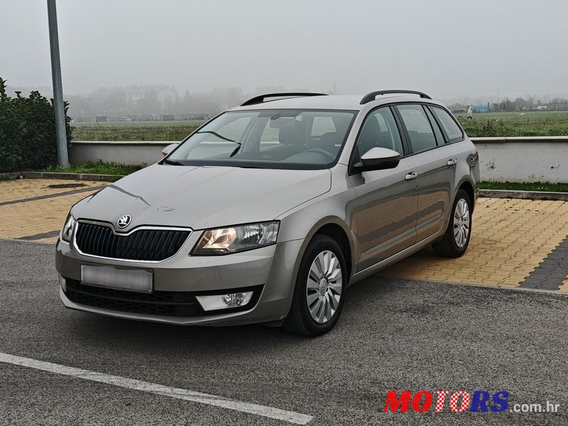 2014' Skoda Octavia Combi photo #4