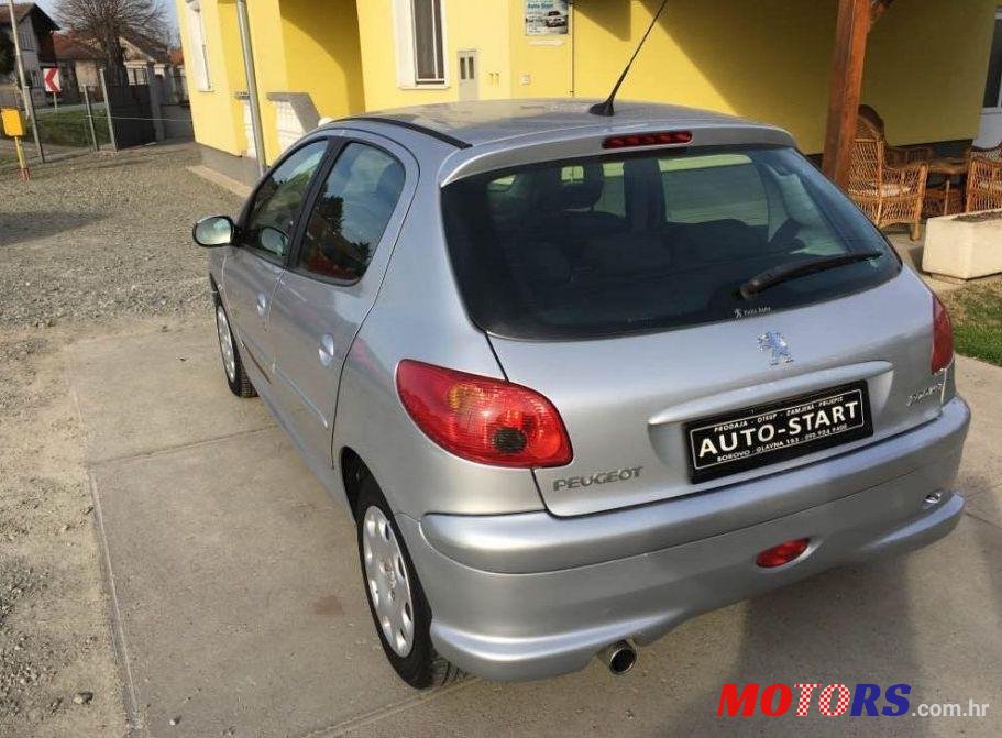 2008' Peugeot 206 206 1,4 Hdi photo #1