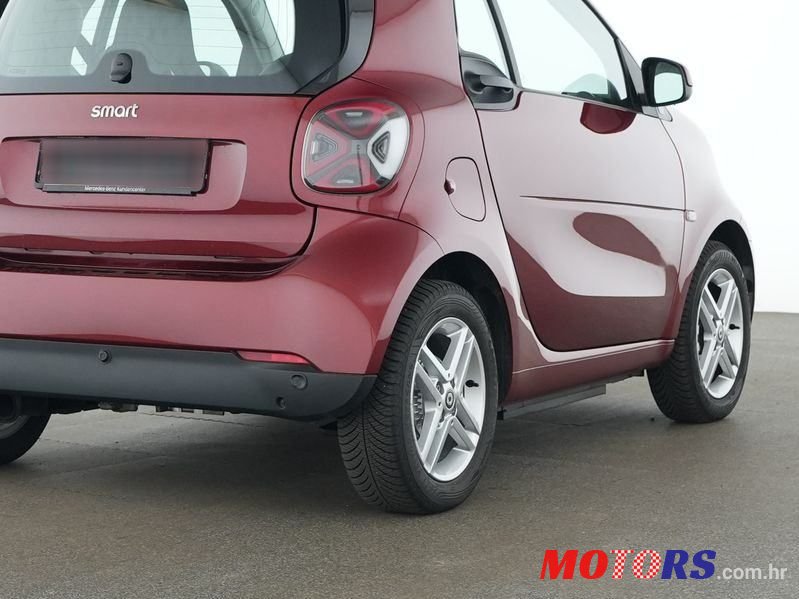 2024' Smart Fortwo Smart Eq photo #5