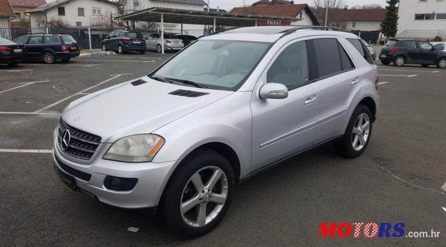 2007' Mercedes-Benz Ml 350 photo #1