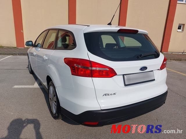 2015' Ford Focus Karavan photo #4