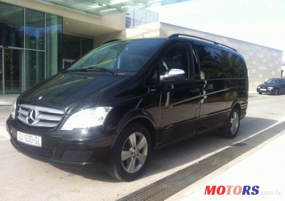 2010' Mercedes-Benz Viano 2,2 Cdi photo #2