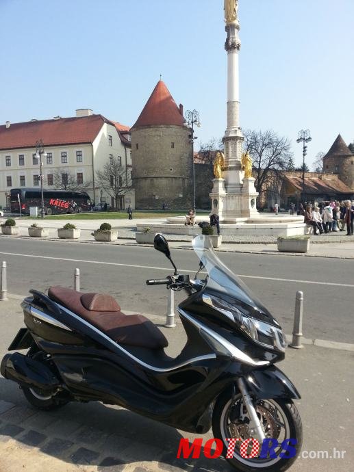 2012' Piaggio X10 350 ie Executive photo #1